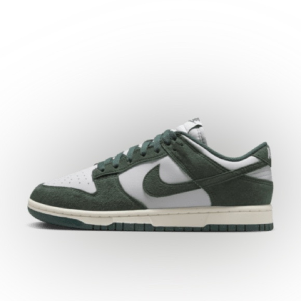 Nike Low Dunk